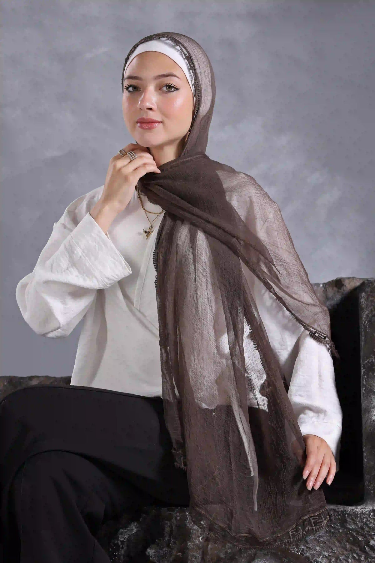 Dark Brown LL
